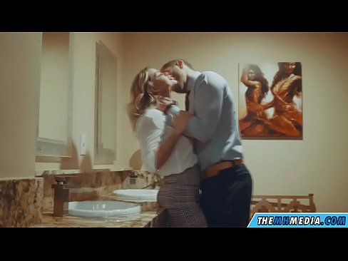 ❤️ Ina whakawaia koe e te kakaho tetona i roto i te wharepaku whanui ️ Ataata Fuck i porn mi.corona-pass.ru
